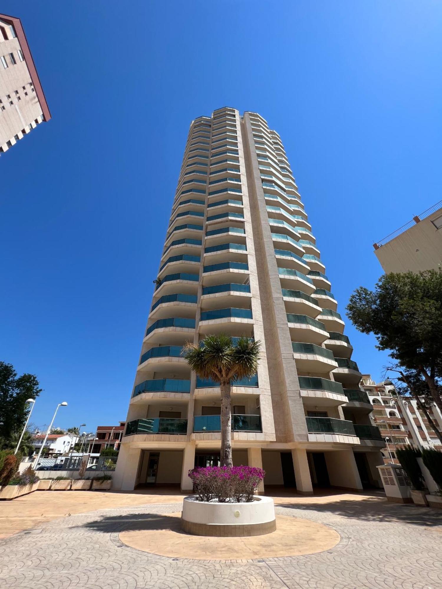 Esmeralda * Calp